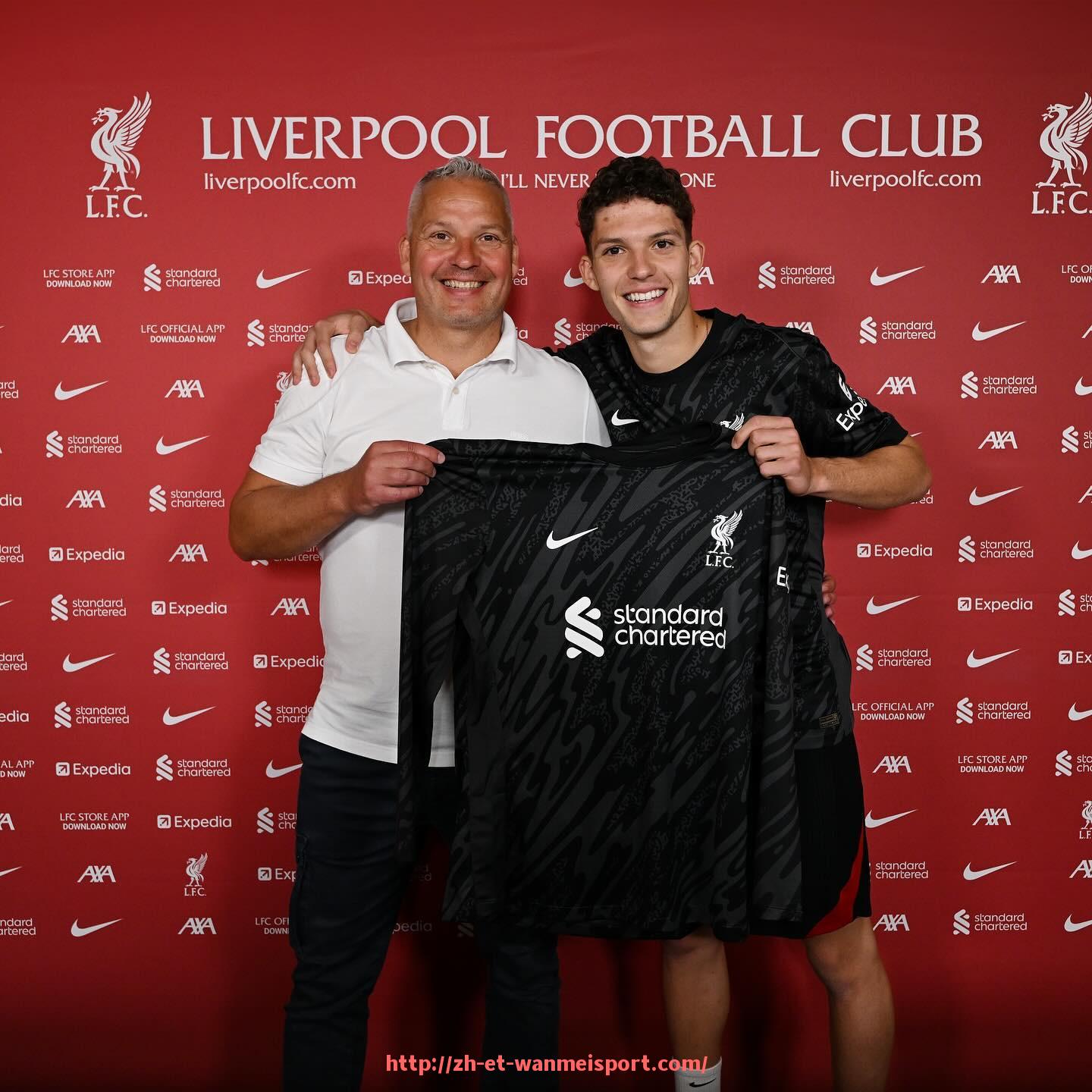 完美体育app-火箭队新赛季季前赛赛程及阵容调整分析